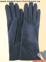 Модель № 130 Перчатки женские из натуральной кожи на шерстяной подкладке. Кожа производства Италии.